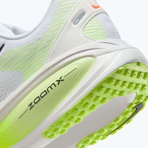 Herren-Laufschuhe Nike Vomero 18 white/volt/barely volt/black
