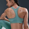 Nike Swoosh Light Support Trainings-BH Kanone/Weiß 10