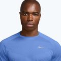 Laufshirt für Herren Nike Stride ADV royal pulse 3