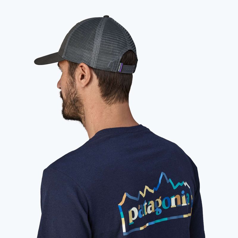 Patagonia P-6 Logo LoPro Trucker Baseballkappe schmieden grau 4