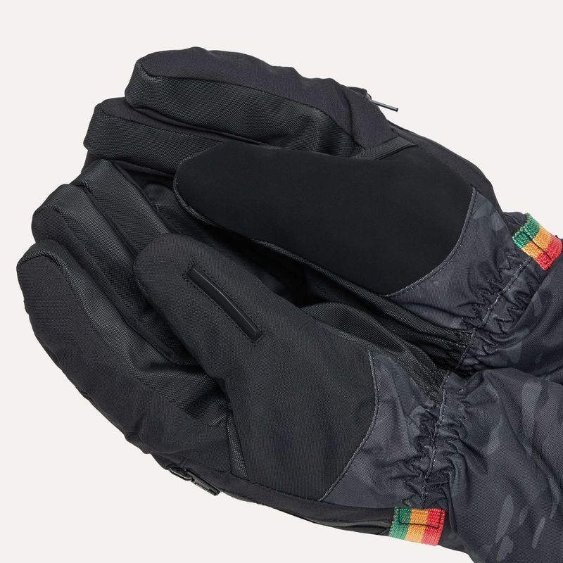 Snowboard Handschuhe Herren Dakine Titan Gore-Tex black vintage camo 6