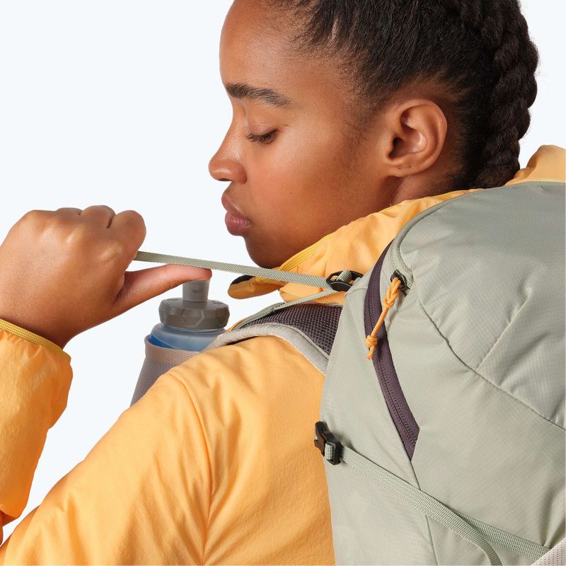 Wander Rucksack Damen Salomon Aerotrek 18 l M-L seagrass/silver cloud/nine iron 9