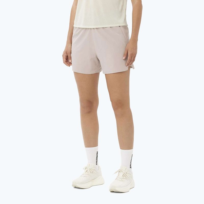 Laufshorts Damen Salomon SHAKEout Core 4" etherea
