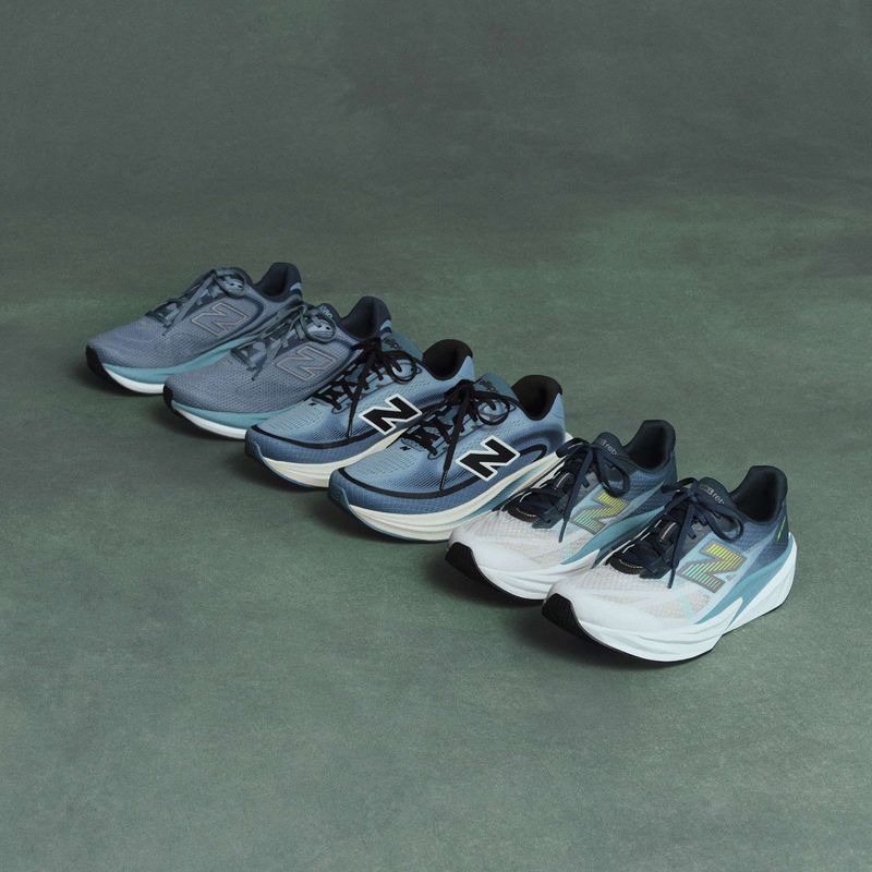Herren-Laufschuhe  New Balance FuelCell Rebel V5 medusa green/faded teal 8