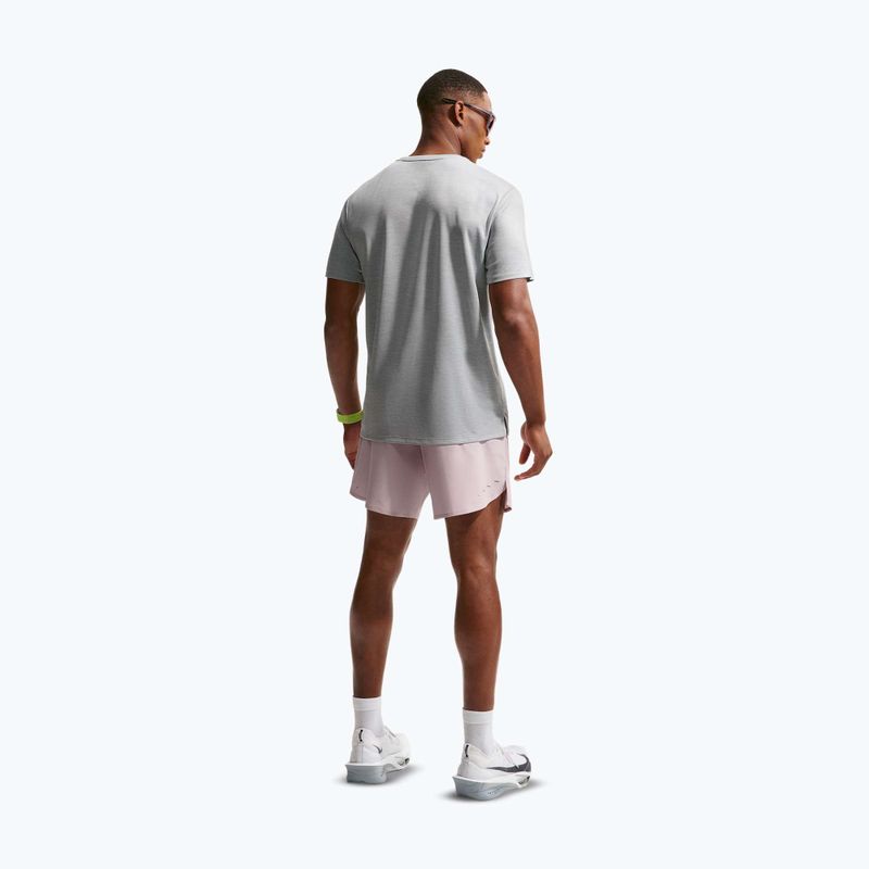 Herren-Laufshorts Nike Stride Dri-Fit Brief-Lined 7" particle rose 3