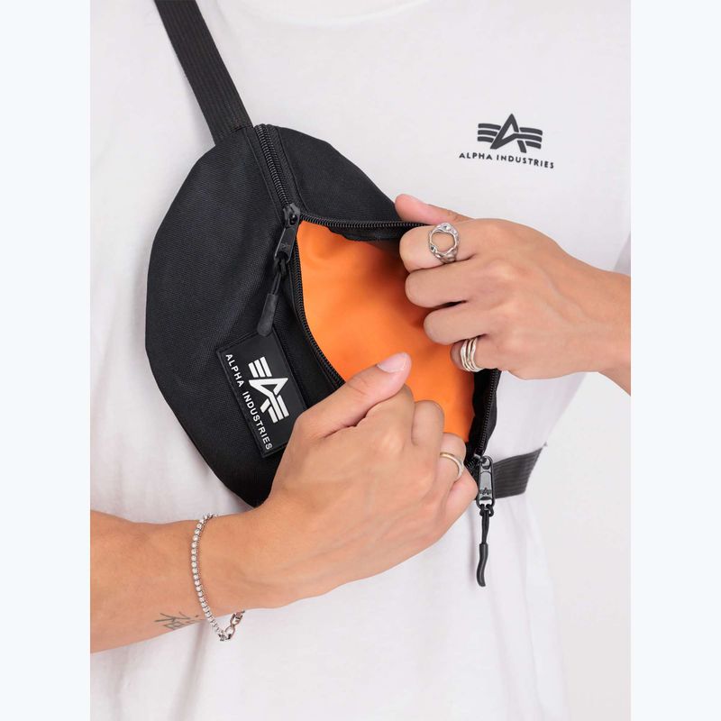 Alpha Industries Gummi Druck Gürteltasche schwarz 3