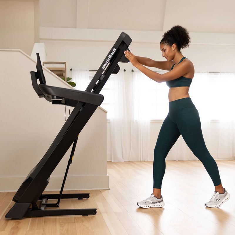 Elektrisches Laufband NordicTrack T16 black 14