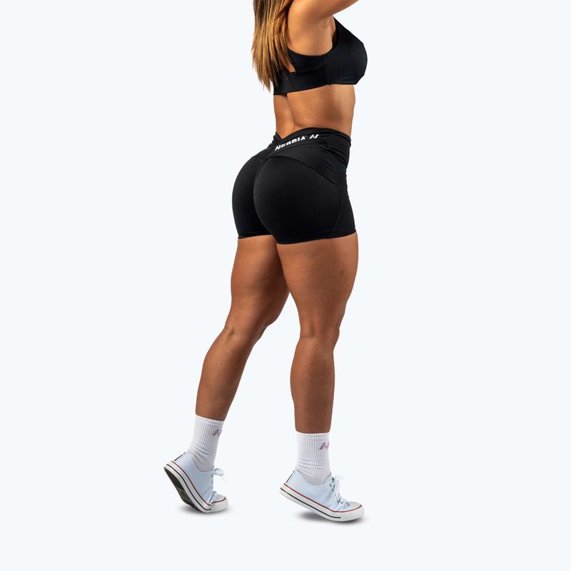 Damen Trainingsshorts NEBBIA Strong Beauty black 2